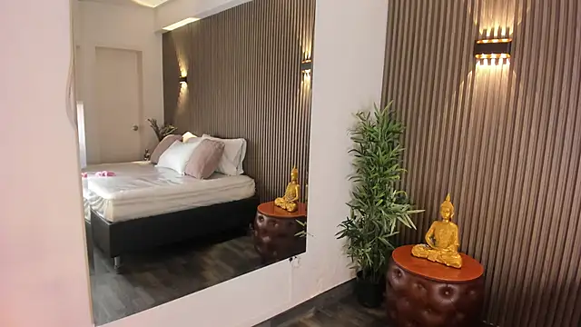 Snapshot of AliceHanz chatting on January 2026 11:10:02 PM AliceHanz online show from January 2026 11:10:02 PM