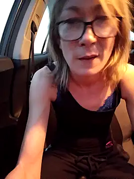 Snapshot of Timide_girl2 chatting on February 2025 05:48:01 PM Timide girl2 online show from February 2025 05:48:01 PM