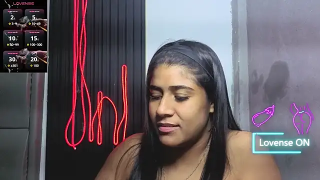 Snapshot of Rubi_boobs_ chatting on June 2026 05:41:01 AM Rubi boobs online show from June 2026 05:41:01 AM
