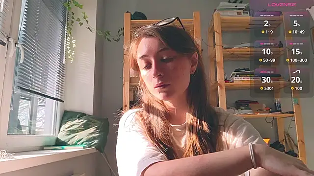 monlight  dana online show from March 2026 12:20:02 PM