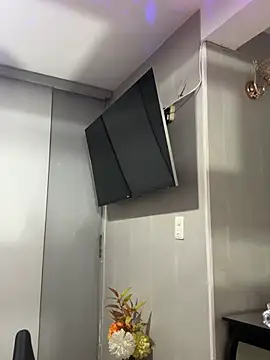 Snapshot of LARIANA_RIVERA23 chatting on February 2025 08:17:01 AM LARIANA RIVERA23 online show from February 2025 08:17:01 AM