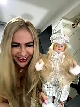 Snapshot of LARIANA_RIVERA23 chatting on December 2025 05:06:02 AM LARIANA RIVERA23 online show from December 2025 05:06:02 AM