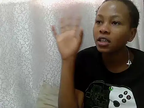 Snapshot of tinabestdoll chatting on September 2025 10:17:02 AM tinabestdoll online show from September 2025 10:17:02 AM