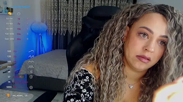  Just a queen 3 online show from January 2026 04:42:01 PM