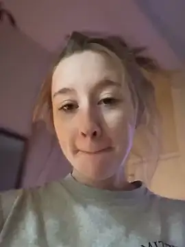 Snapshot of sage__marie chatting on February 2025 02:26:01 PM sage marie online show from February 2025 02:26:01 PM