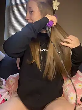 Snapshot of sage__marie chatting on February 2025 05:04:02 PM sage marie online show from February 2025 05:04:02 PM