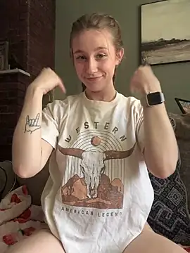 Snapshot of sage__marie chatting on March 2025 04:25:01 PM sage marie online show from March 2025 04:25:01 PM