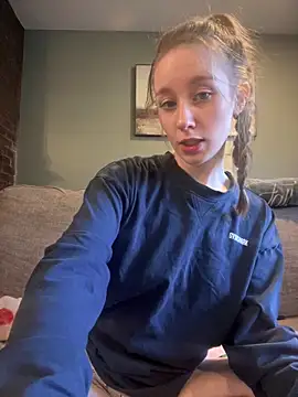 Snapshot of sage__marie chatting on March 2025 10:31:02 PM sage marie online show from March 2025 10:31:02 PM