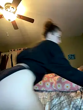 Snapshot of sage__marie chatting on September 2025 09:34:02 AM sage marie online show from September 2025 09:34:02 AM