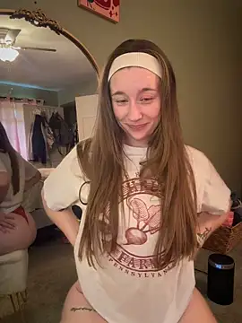 Snapshot of sage__marie chatting on April 2026 02:40:01 PM sage marie online show from April 2026 02:40:01 PM