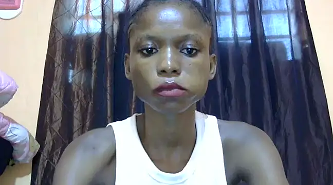 Snapshot of fire_waiste_ chatting on December 2024 04:00:02 AM fire waiste  online show from December 2024 04:00:02 AM