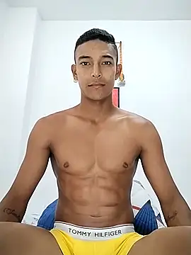 Demiansteven2 online show from February 2025 02:10:02 PM