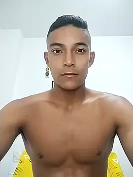 Demiansteven2 online show from February 2025 11:37:02 PM