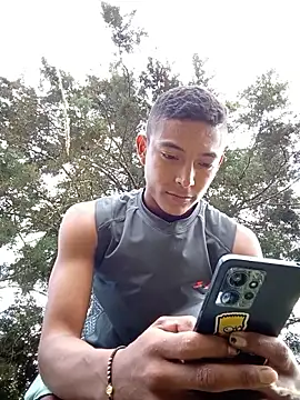 Demiansteven2 online show from October 2025 03:46:02 PM