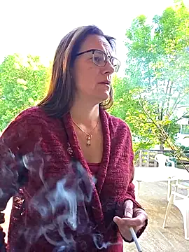 SpiceLea online show from April 2026 07:44:02 AM