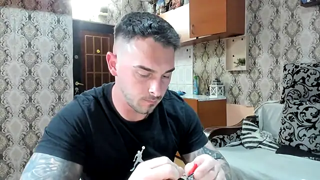 Jonmusclemaster online show from December 2025 08:37:02 PM