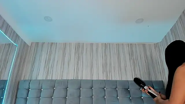 Snapshot of Poacahontasfg chatting on April 2026 04:06:02 AM Poacahontasfg online show from April 2026 04:06:02 AM