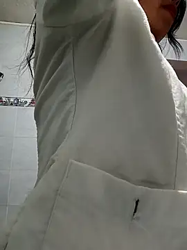  andrea30 online show from November 2025 11:22:01 AM