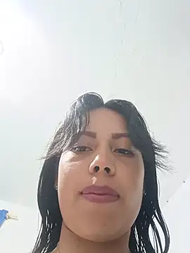 Snapshot of _andrea30 chatting on June 2026 11:13:01 AM andrea30 online show from June 2026 11:13:01 AM