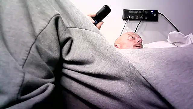 deepinnnnn online show from November 2025 04:15:02 AM