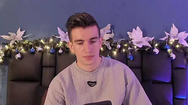 Snapshot of MikaelSlow chatting on January 2026 03:42:02 AM MikaelSlow online show from January 2026 03:42:02 AM