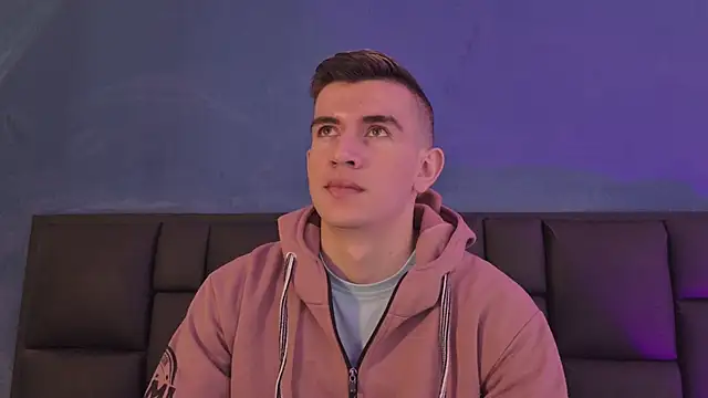 MikaelSlow online show from March 2026 03:35:02 AM