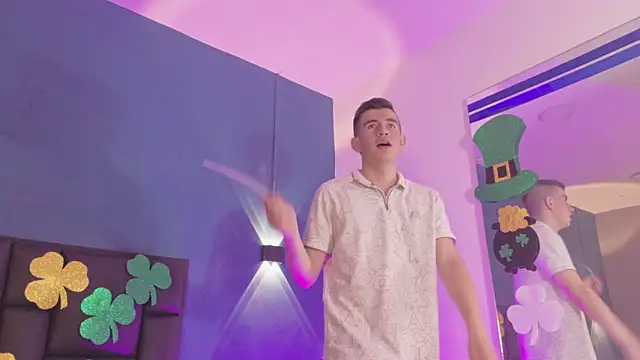 MikaelSlow online show from March 2026 04:07:02 AM