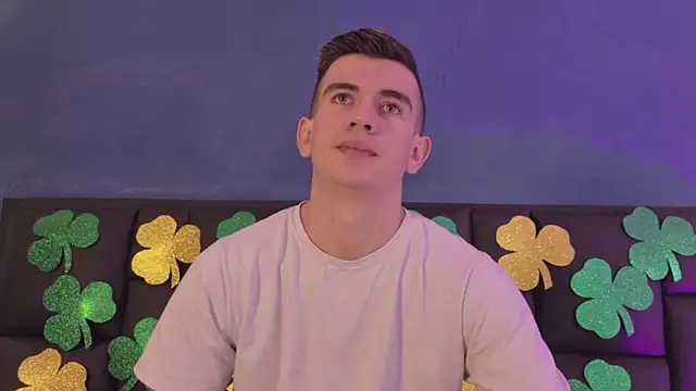 MikaelSlow online show from March 2026 03:45:02 AM