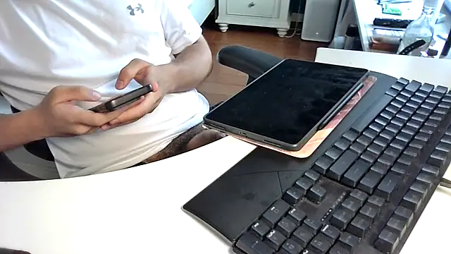 Snapshot of big-pig chatting on September 2025 07:18:02 AM big-pig online show from September 2025 07:18:02 AM