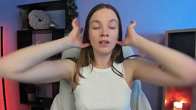 Snapshot of kenzie_x chatting on February 2025 10:26:02 AM kenzie x online show from February 2025 10:26:02 AM