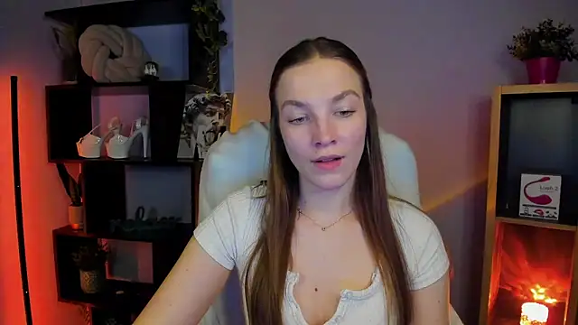 Snapshot of kenzie_x chatting on February 2025 09:08:01 AM kenzie x online show from February 2025 09:08:01 AM