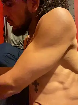 Snapshot of Desleche chatting on December 2024 12:30:02 PM Desleche online show from December 2024 12:30:02 PM