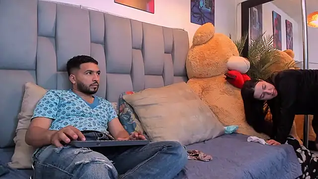 Snapshot of Idara_and_Edahi01 chatting on March 2025 01:37:02 AM Idara and Edahi01 online show from March 2025 01:37:02 AM