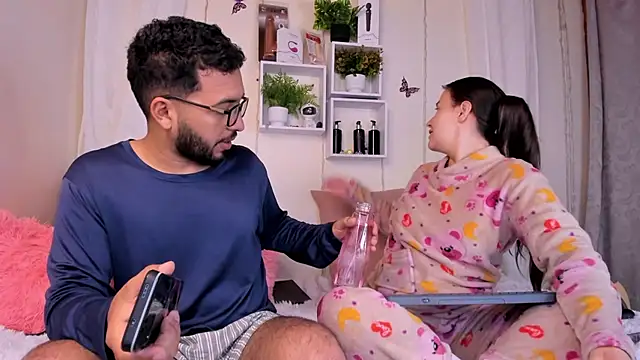 Snapshot of Idara_and_Edahi01 chatting on March 2025 02:27:01 AM Idara and Edahi01 online show from March 2025 02:27:01 AM