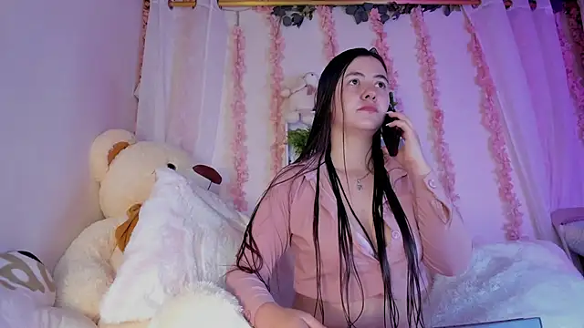 Snapshot of Idara_and_Edahi01 chatting on September 2025 12:01:02 AM Idara and Edahi01 online show from September 2025 12:01:02 AM