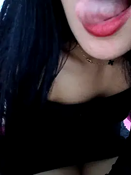 Fatina111 online show from March 2026 04:49:01 AM