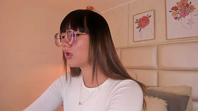 Snapshot of Aily_Yozuko chatting on March 2026 02:39:01 AM Aily Yozuko online show from March 2026 02:39:01 AM