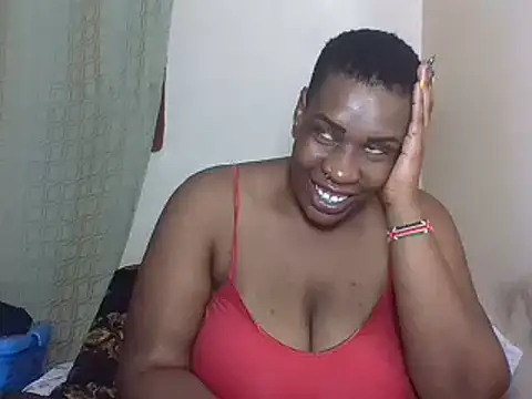 Snapshot of SexyTirries13 chatting on March 2025 06:43:02 AM SexyTirries13 online show from March 2025 06:43:02 AM