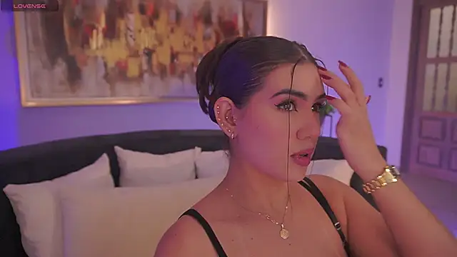 Snapshot of AngelicaVega chatting on October 2025 07:34:01 PM AngelicaVega online show from October 2025 07:34:01 PM