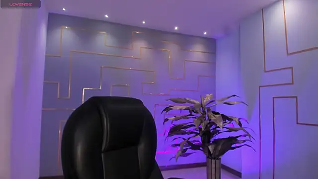 DonnaStonne online show from February 2025 08:55:01 PM