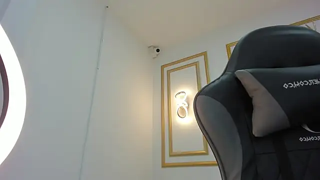 Snapshot of amor_smith_ chatting on March 2025 03:00:02 AM amor smith online show from March 2025 03:00:02 AM