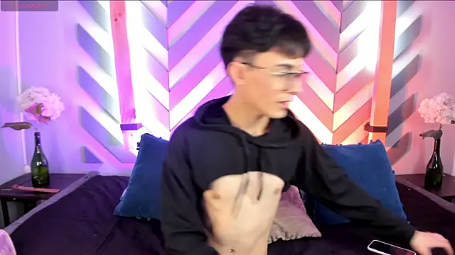 cherryy boy online show from January 2025 12:28:02 PM