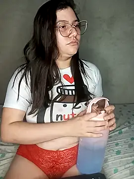 Snapshot of ariana_d20 chatting on February 2025 04:47:02 AM ariana d20 online show from February 2025 04:47:02 AM