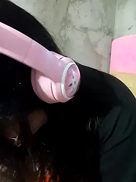 Snapshot of ariana_d20 chatting on March 2025 01:32:02 AM ariana d20 online show from March 2025 01:32:02 AM