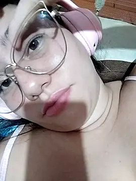 Snapshot of ariana_d20 chatting on October 2025 10:55:02 PM ariana d20 online show from October 2025 10:55:02 PM