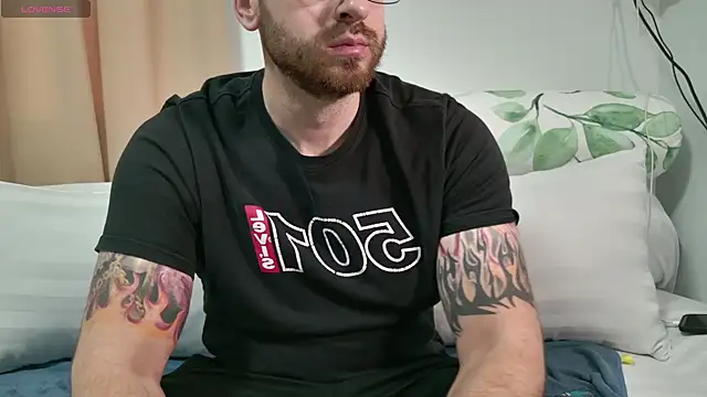 JayXCee Official online show from February 2026 02:40:01 AM