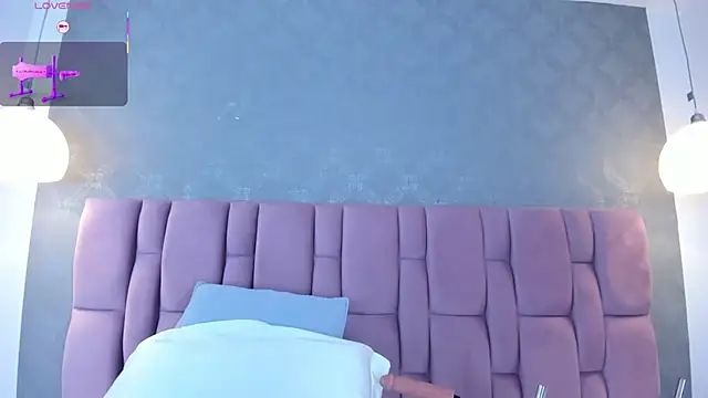 Snapshot of brithanyadams23 chatting on March 2025 08:39:01 AM brithanyadams23 online show from March 2025 08:39:01 AM