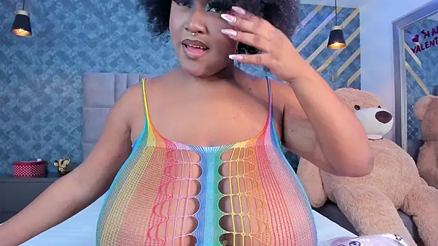 NiiaMoore online show from February 2025 07:35:02 PM