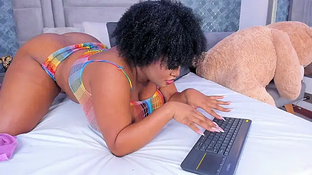 NiiaMoore online show from February 2025 10:39:02 PM