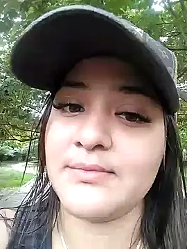 Liancy online show from December 2024 03:55:01 PM